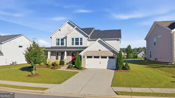 31 Candlewood Lane, Hoschton, GA 30548