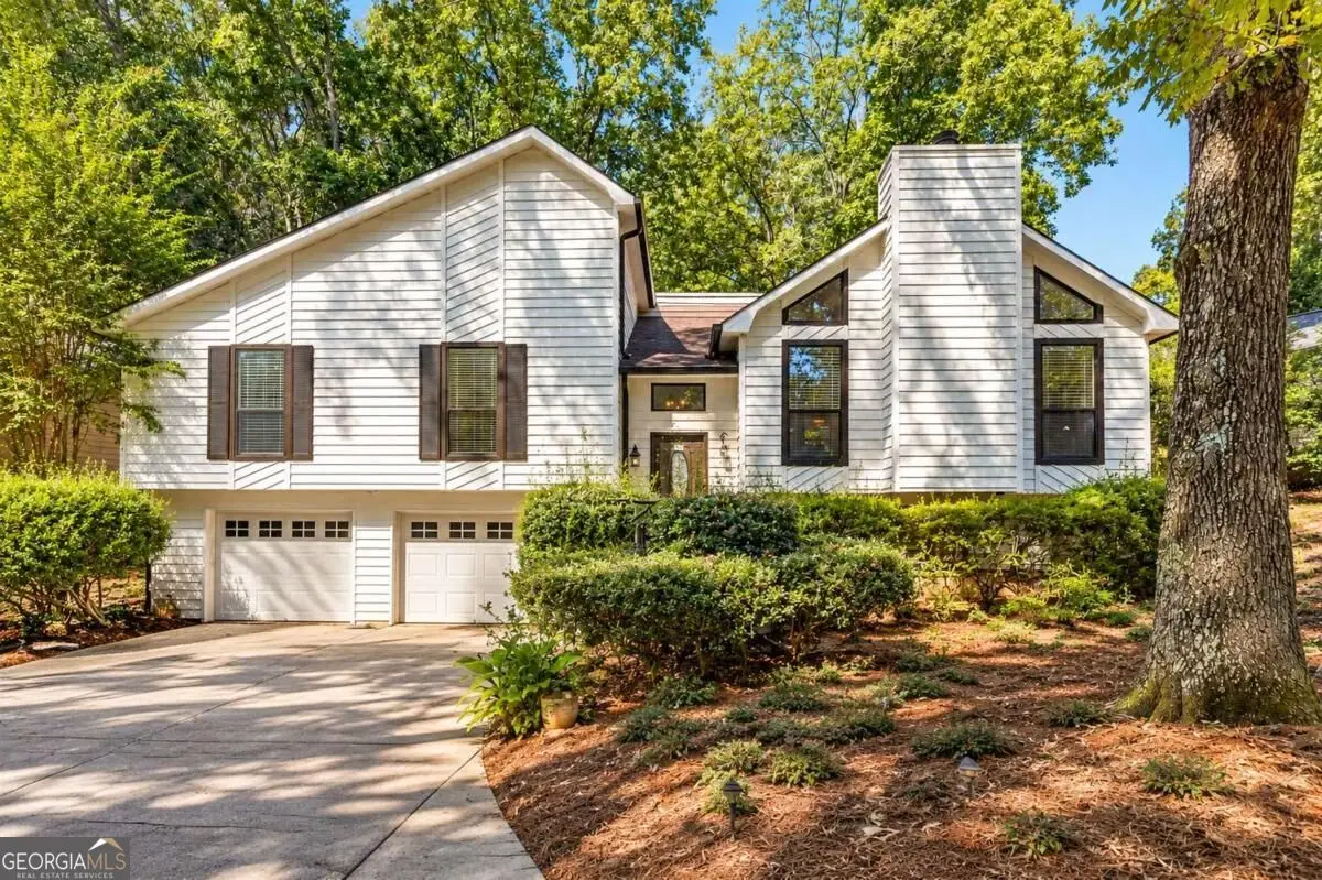 8555 Colony Club Drive, Alpharetta, GA 30022 - #1