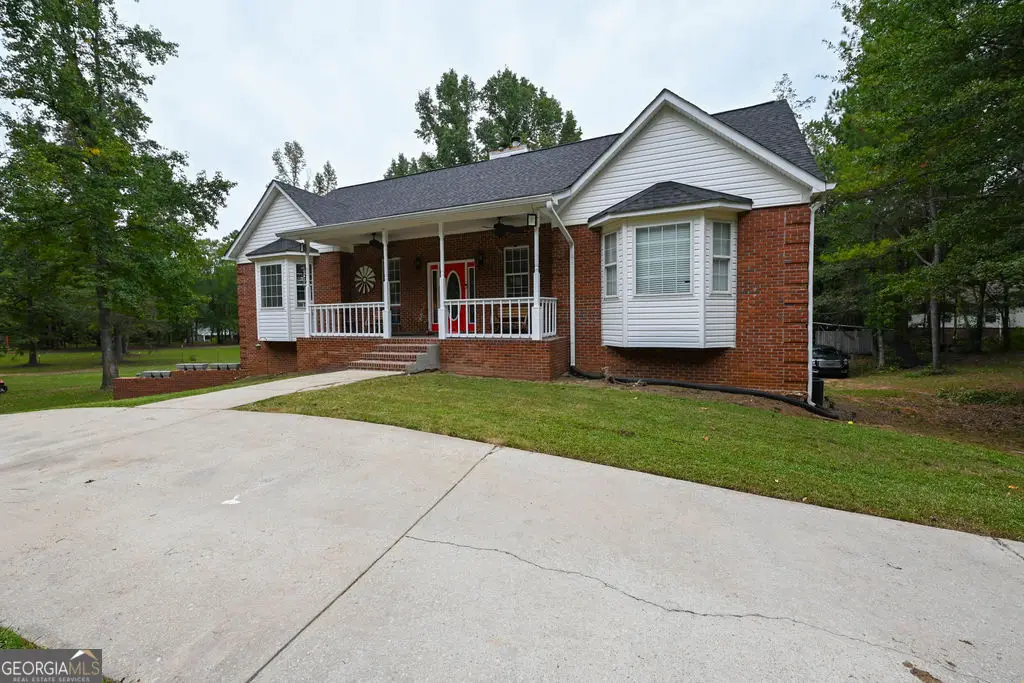 220 Marcella Avenue, Sharpsburg, GA 30277 - #1