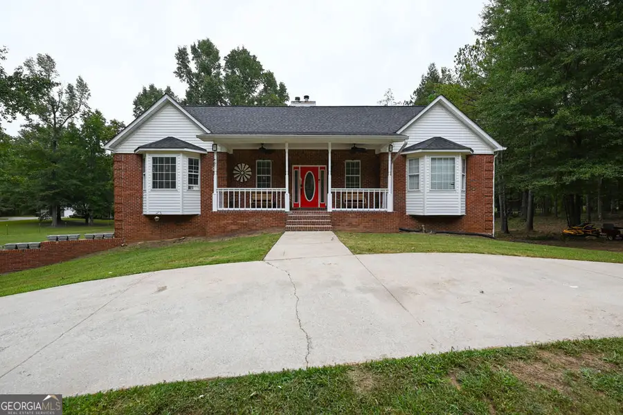 220 Marcella Avenue, Sharpsburg, GA 30277 - #3