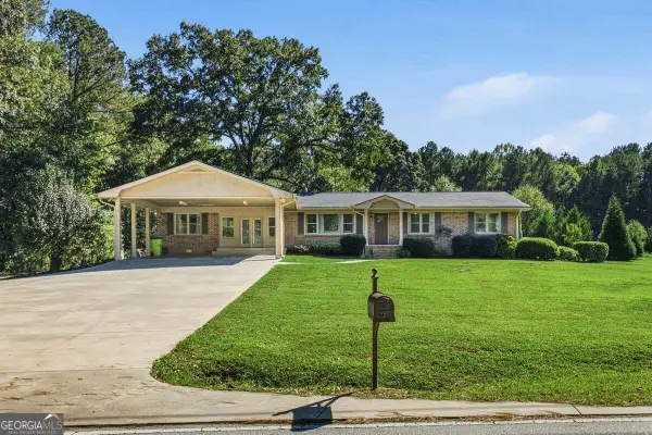 52 E End Road, Covington, GA 30014