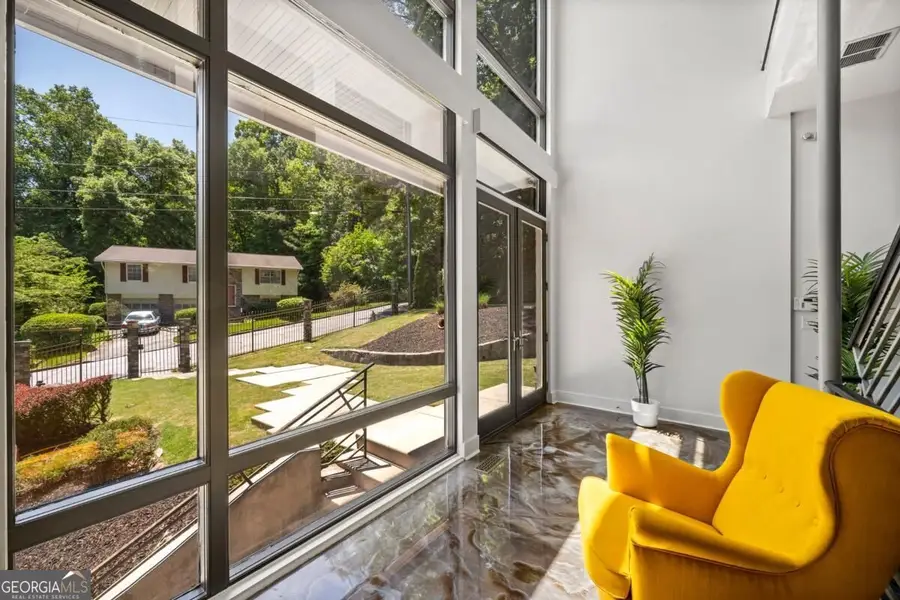 643 Larchmont Circle Nw, Atlanta, GA 30318 - #3