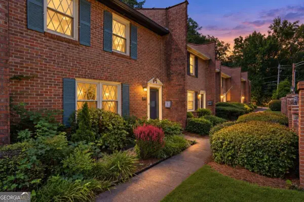 1111 Scott Boulevard, Decatur, GA 30030