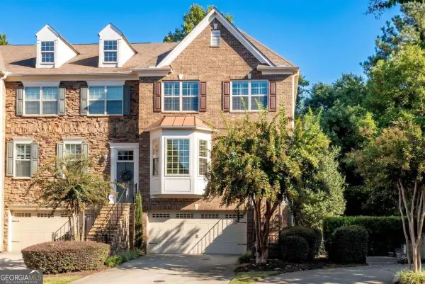 4002 Manchester Circle, Roswell, GA 30075