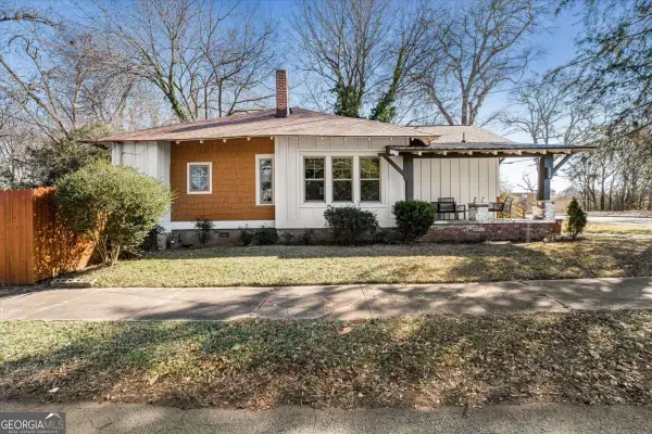 1447 Bryan Avenue, East Point, GA 30344