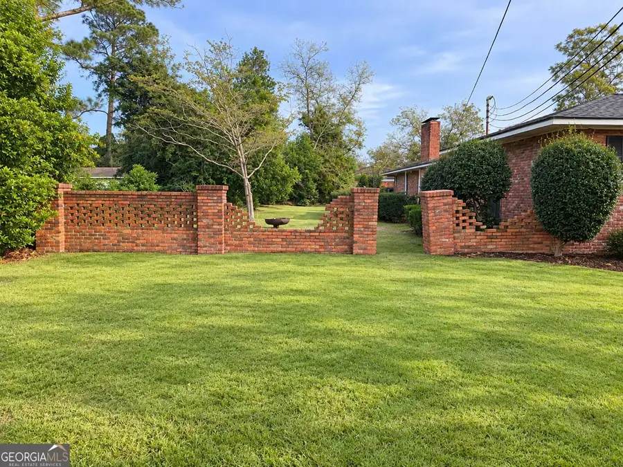 1405 Parkway Drive, Vidalia, GA 30474 - #2