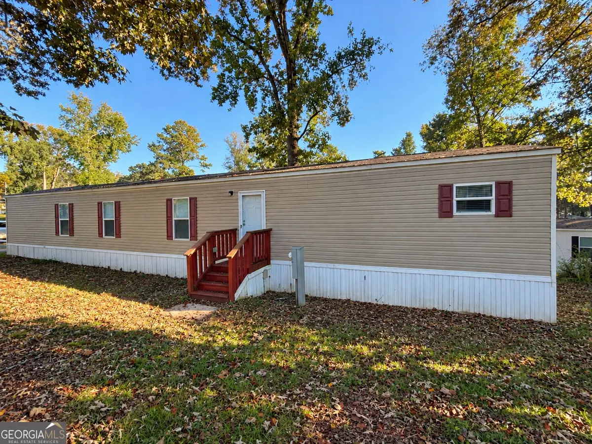 215 Skyline Drive, Fayetteville, GA 30214 - #1