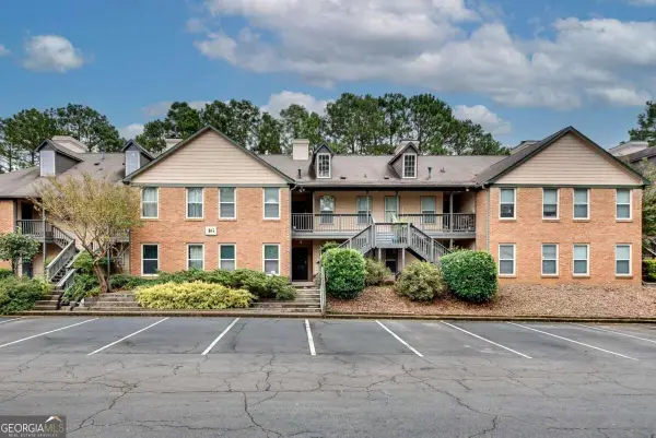 1605 Beaumont Circle, Duluth, GA 30096