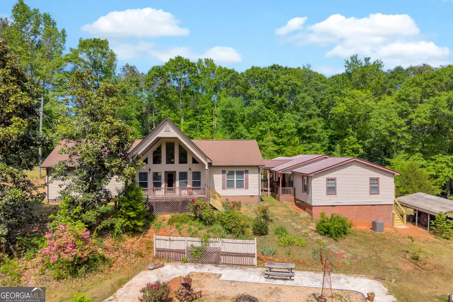 1894 Athens Road, Carnesville, GA 30521 - #2