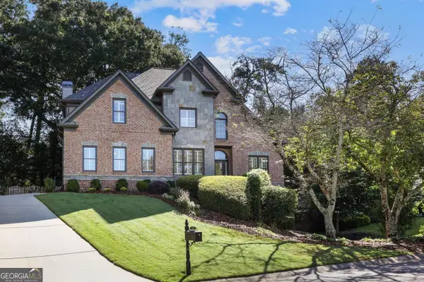 12 Bonnie Lane Ne, Sandy Springs, GA 30328