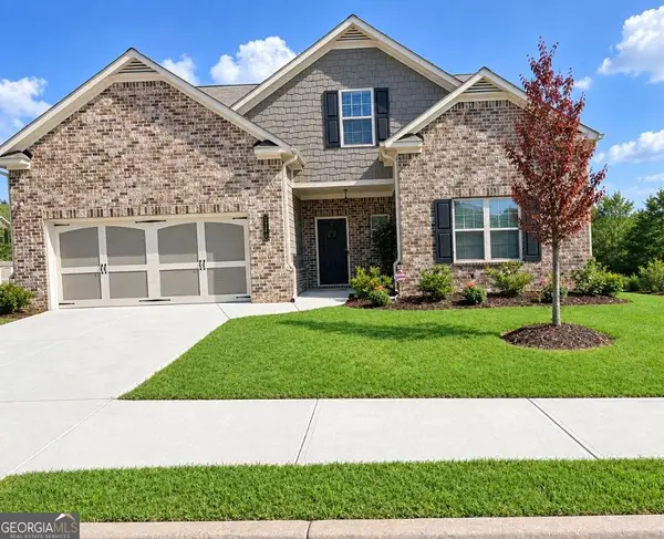 1104 Kingston Hill Drive, Loganville, GA 30052