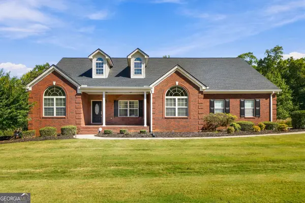 226 Hummingbird Court, Hampton, GA 30228