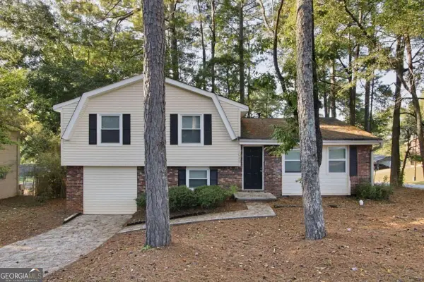 1049 Soapstone Lane, Riverdale, GA 30296