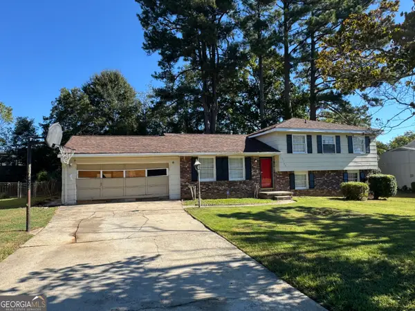 2760 Pattie Court, Ellenwood, GA 30294