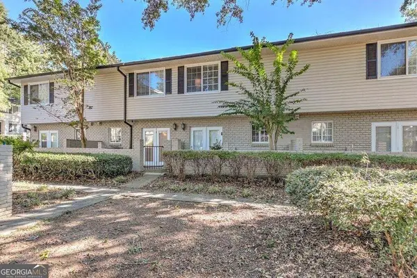 6940 Roswell Road #7E, Sandy Spring, GA 30328
