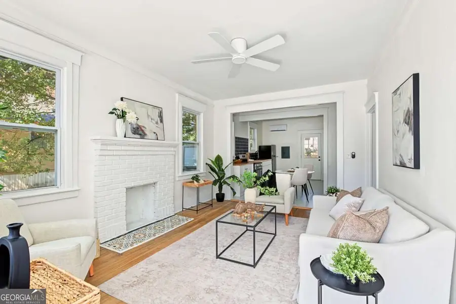 812 E 33rd Street, Savannah, GA 31401 - #3