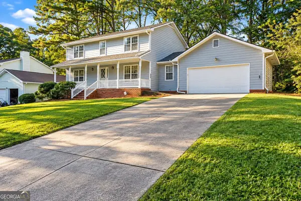4472 Woodland Forest Drive, Stone Mountain, GA 30083