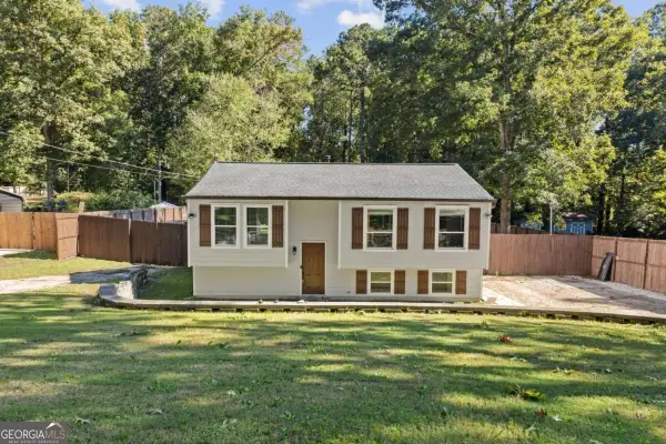 3286 Sunderland Drive, Snellville, GA 30039