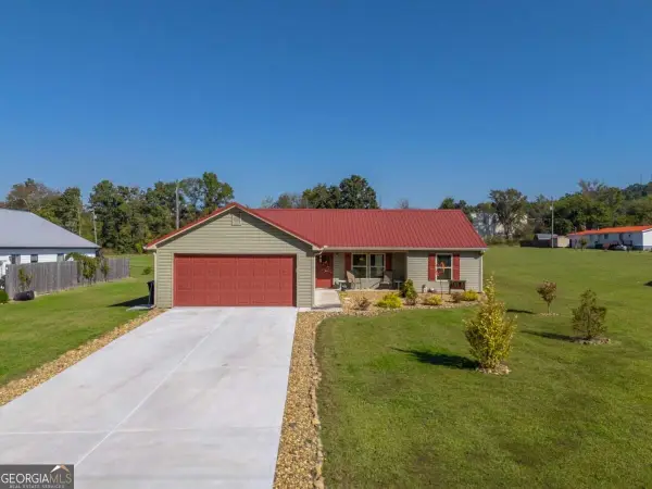 124 Kelly Drive Ne, White, GA 30184