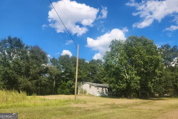 256 Peafowl Rd, Sylvester, GA 31791