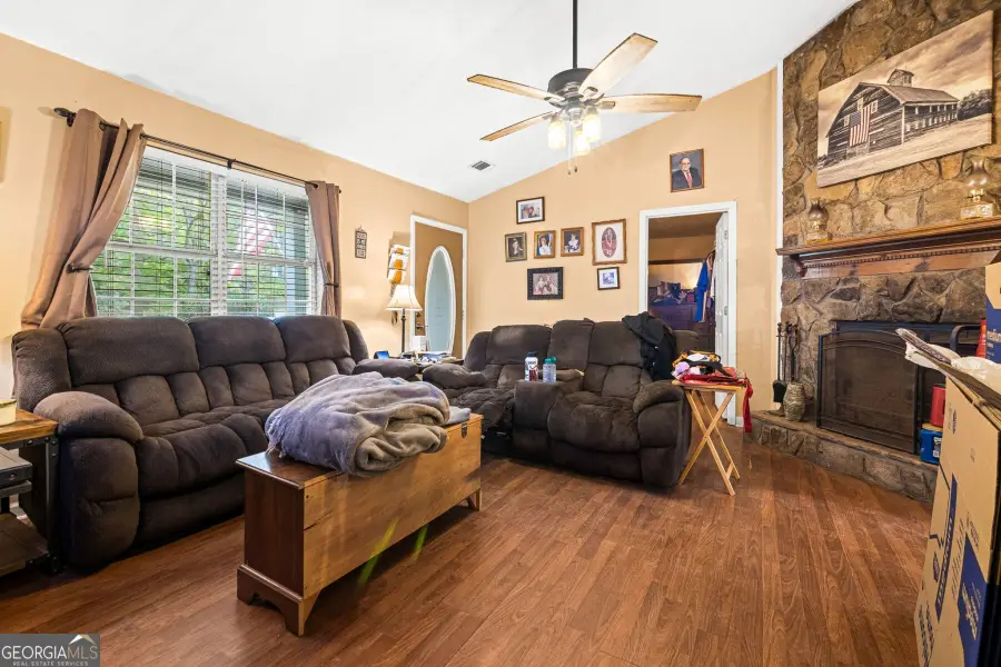 15 Dublin Court, Newnan, GA 30263 - #3