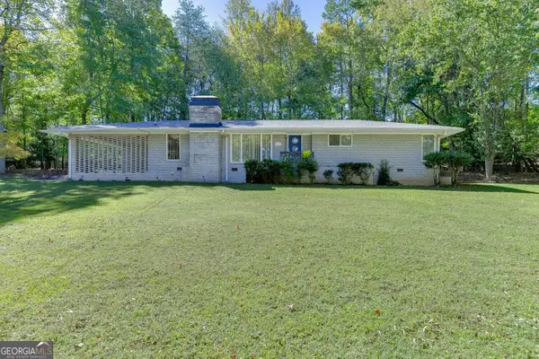 1173 Lakeshore Drive, Gainesville, GA 30501