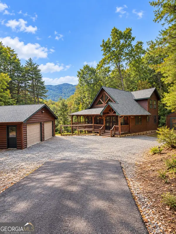 171 Oak View Road, Blue Ridge, GA 30513