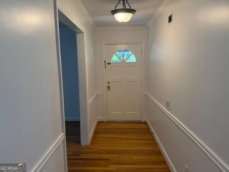 6651 Castleton Drive, Sandy Springs, GA 30328 - #3