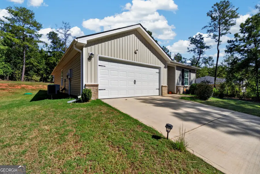196 Chapman Road, Macon, GA 31211 - #3