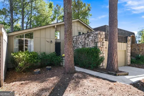 195 Southwind Circle, Roswell, GA 30076