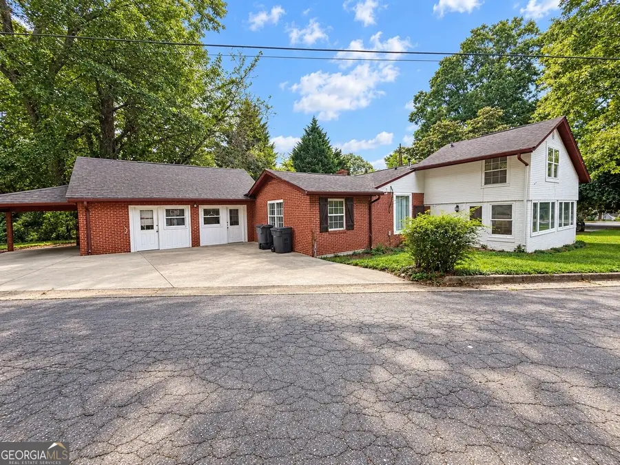 3157 Old Jonesboro Road, Hapeville, GA 30354 - #2