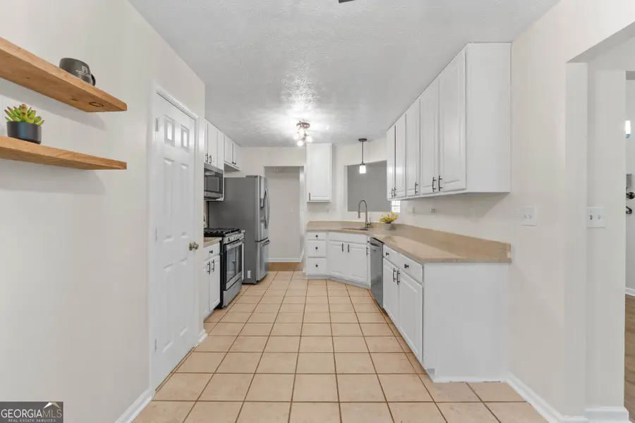 95 Otara Woods Drive, Newnan, GA 30263 - #2