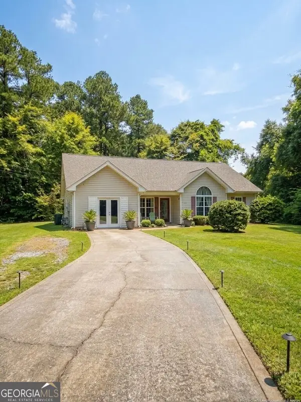 211 East Wade Street, Oxford, GA 30054