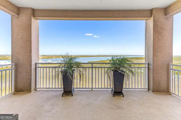 8001 Us Highway 80 E #403, Savannah, GA 31410