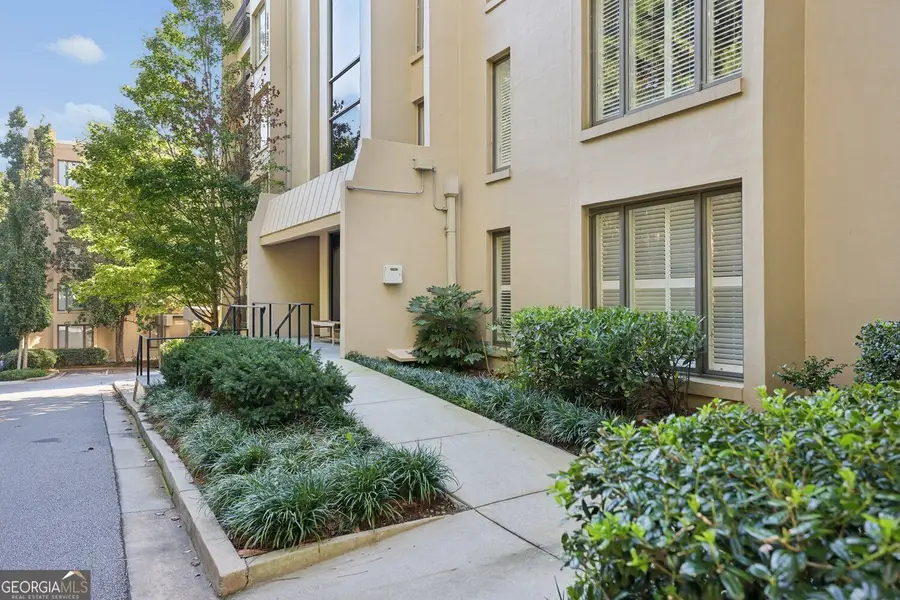 2769 Peachtree Road Ne #5, Atlanta, GA 30305 - #2