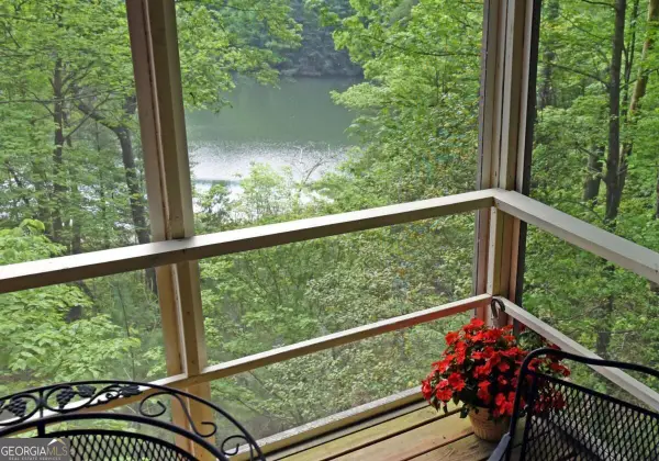 66 Pine Ridge Court, Ellijay, GA 30536