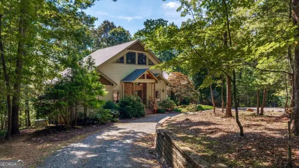 200 Plantation Lane, Blue Ridge, GA 30513