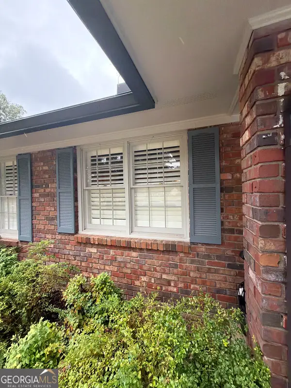 1110 Tuxedo Court, Roswell, GA 30075