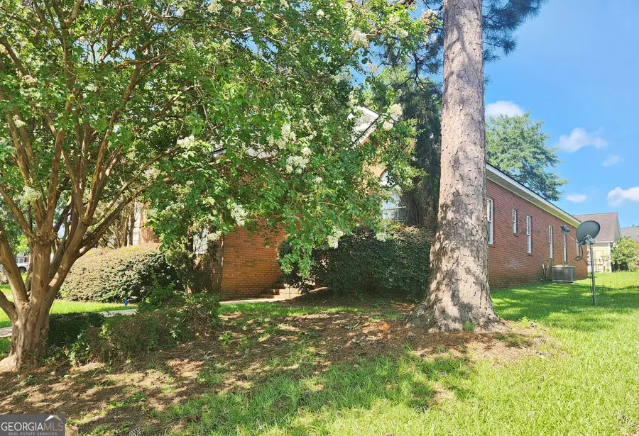 1817 Regalwood Drive, Albany, GA 31721 - #3