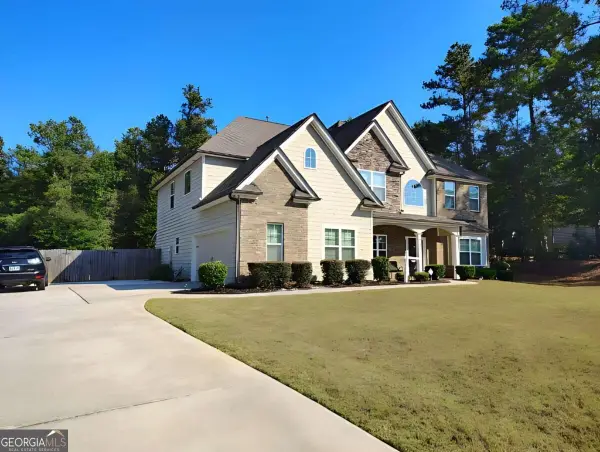 85 Brooks Landing Drive, Newnan, GA 30263