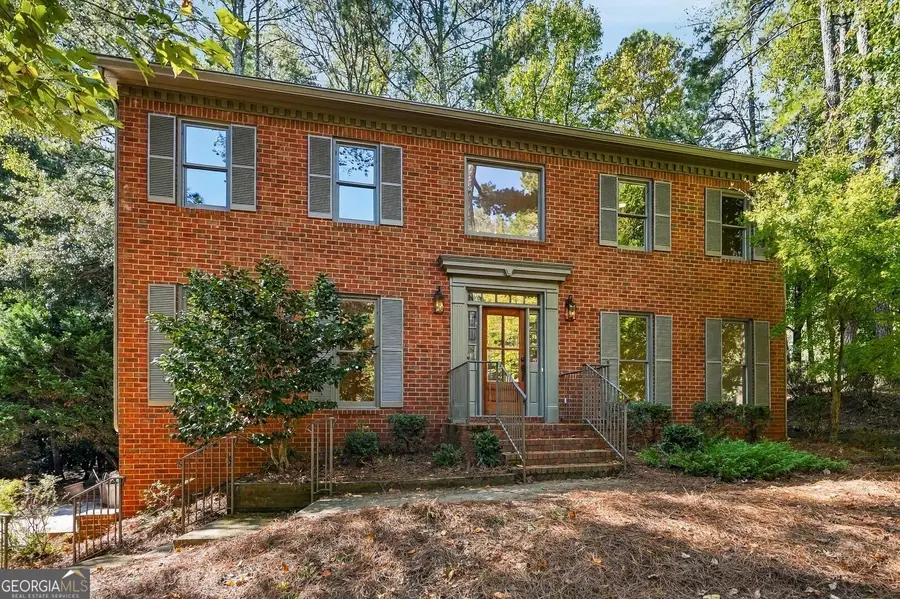 8020 Willow Tree Way, Alpharetta, GA 30005 - #2
