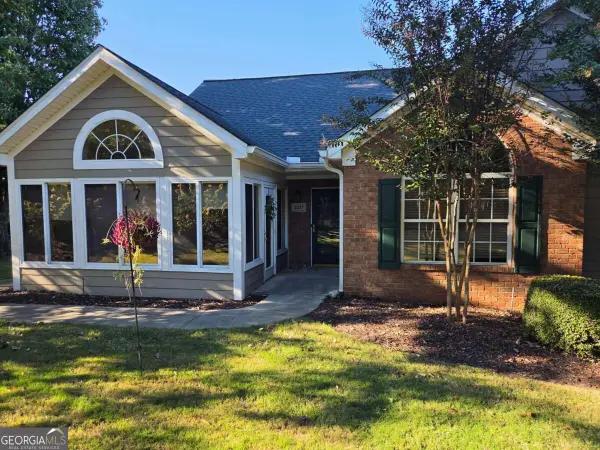 2227 Orchard Place, Roswell, GA 30076