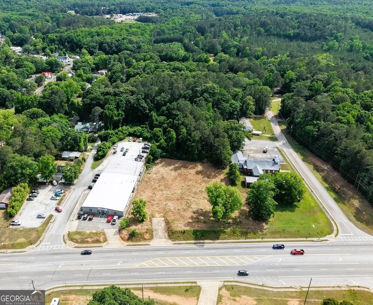 381 College Avenue, Elberton, GA 30635 - #1