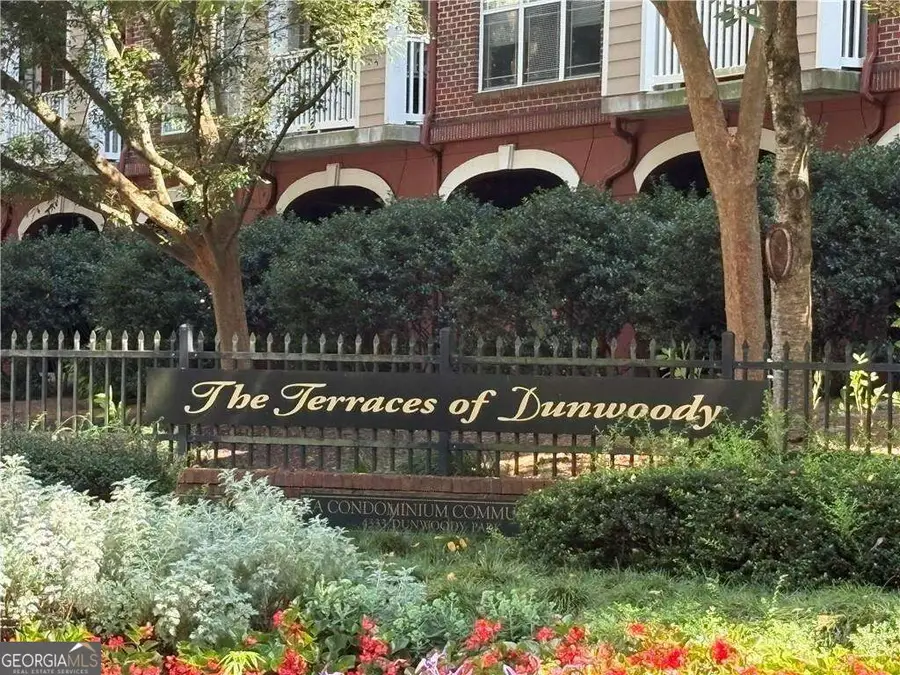 4333 Dunwoody Park #2202, Dunwoody, GA 30338 - #2