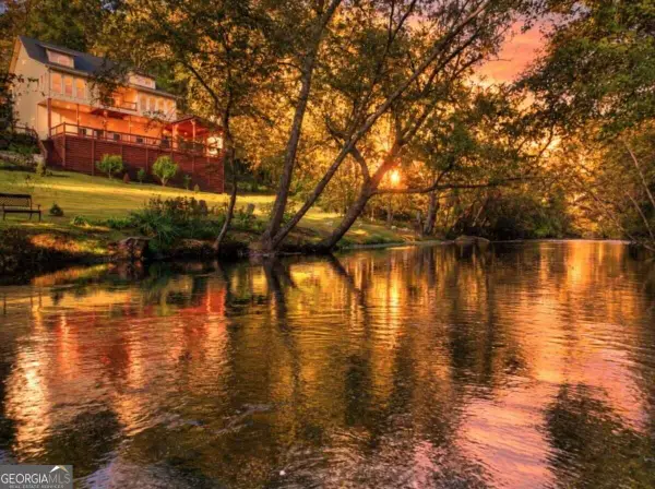 105 Riveredge Drive, Ellijay, GA 30536