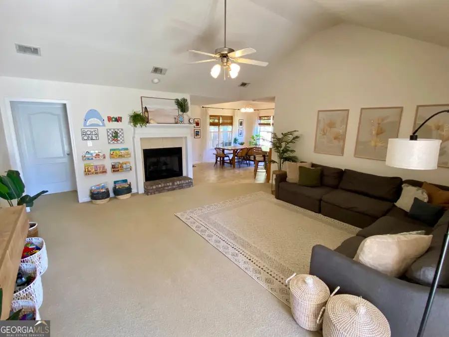 112 Sunnymeade Drive, Warner Robins, GA 31093 - #3
