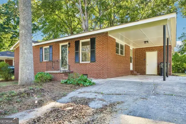 493 Shady Lane, Forest Park, GA 30297