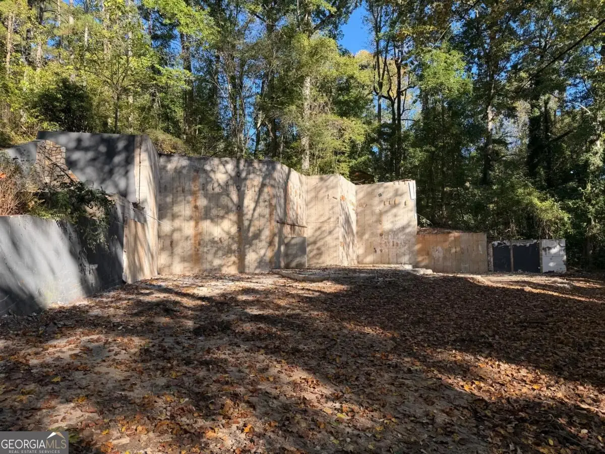 1809 Silver Ridge Ct, Stone Mountain, GA 30087 - #1