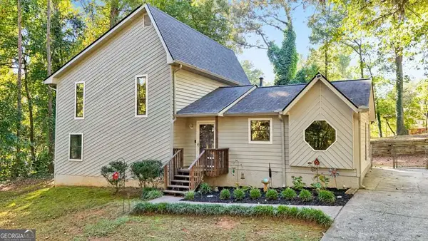 228 Fay Drive Nw, Kennesaw, GA 30144