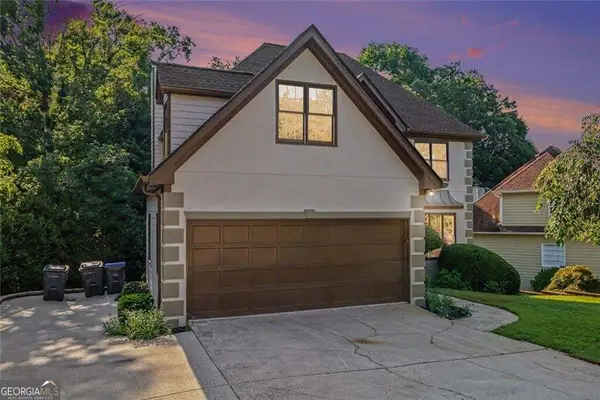 900 Secret Cove Drive, Sugar Hill, GA 30518